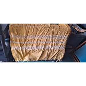 Yellow & White Turkish Beach Towel 40x72 Embroidered With Cupcake Vineyards